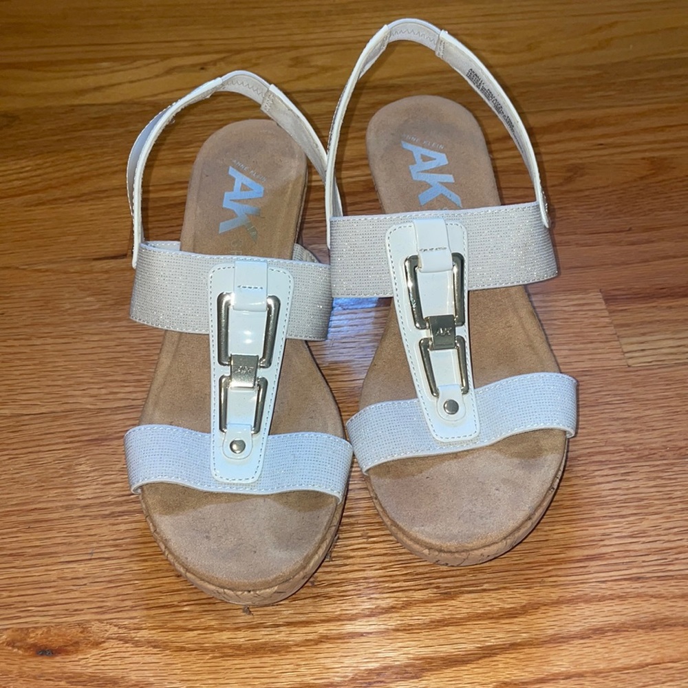 AK sport wedges